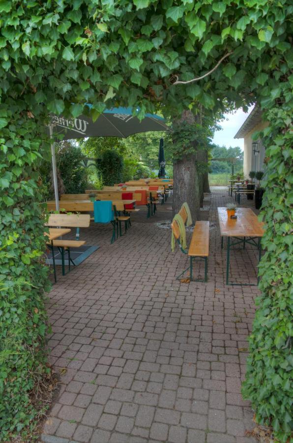 Restaurant Und Pension Zur Nassen Ecke Wittenbeck 外观 照片